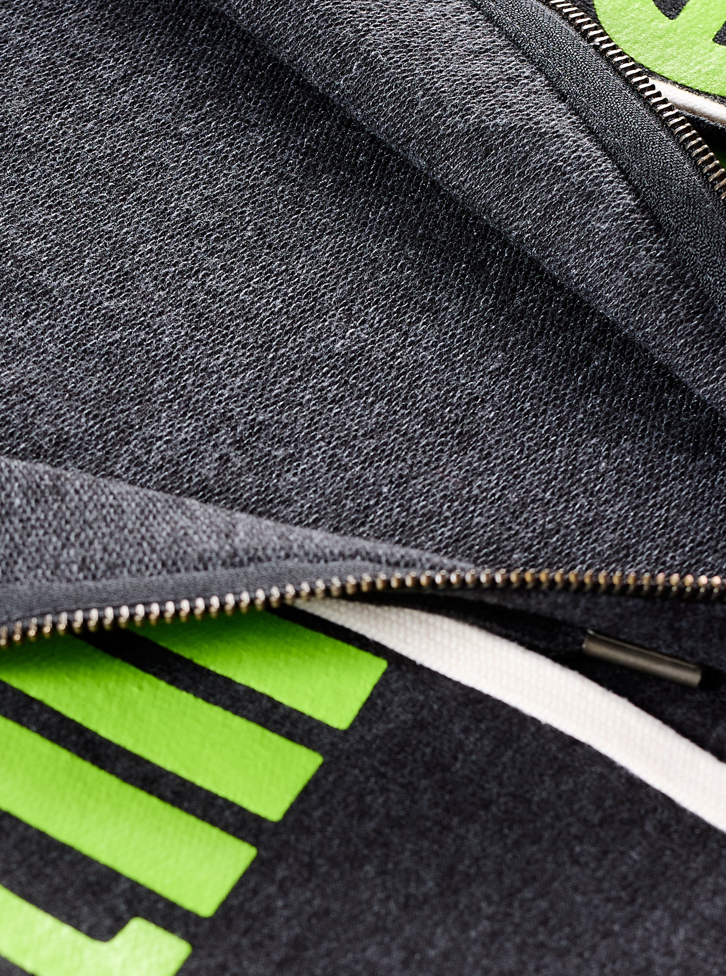 Till I Die® Logo Gear // Zip Up Hoodie