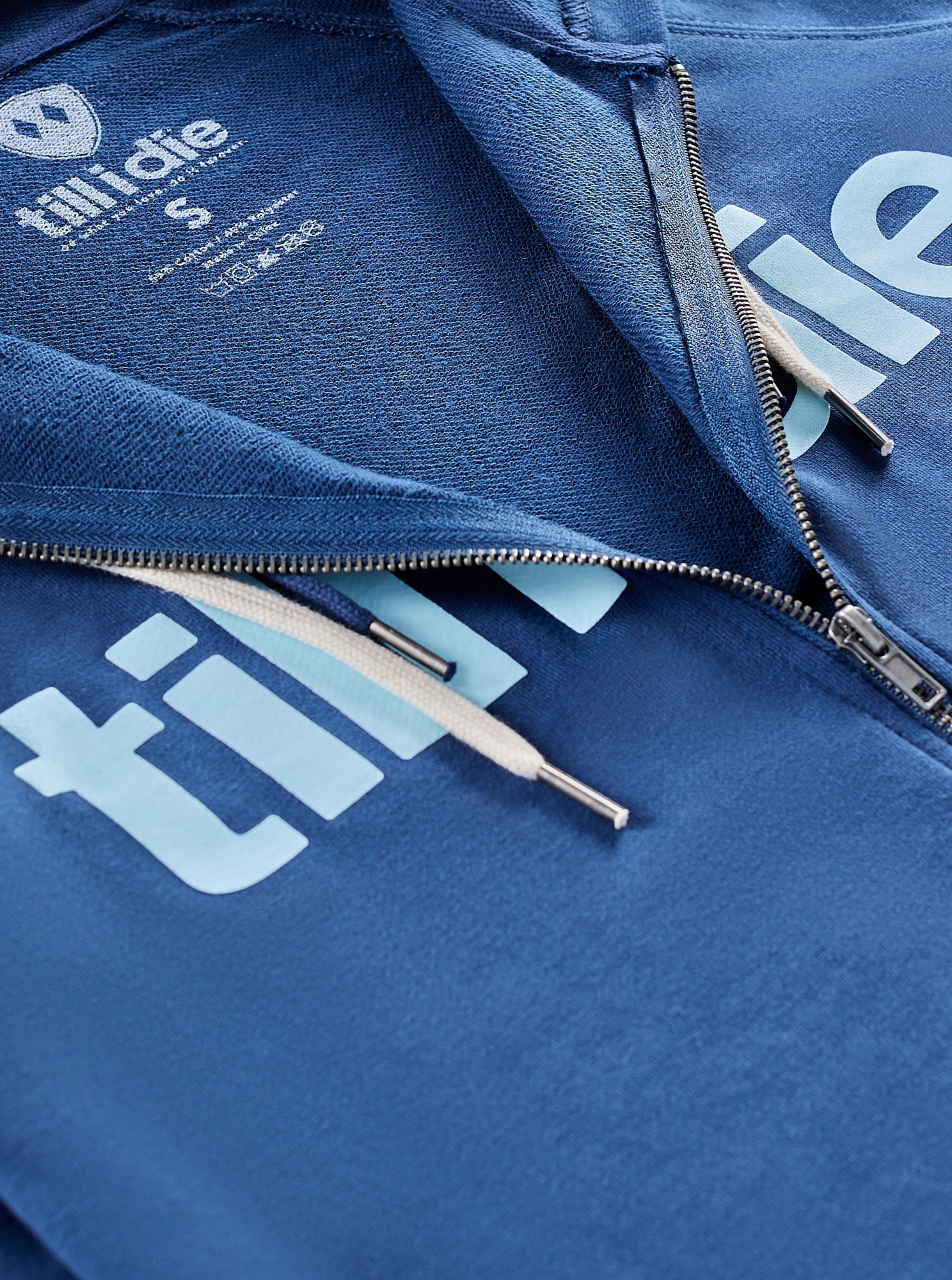 Till I Die® Logo Gear // Zip Up Hoodie